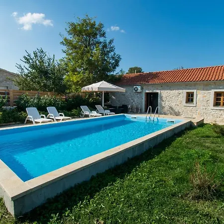 House Stone Curlew 2 Ferienhaus *